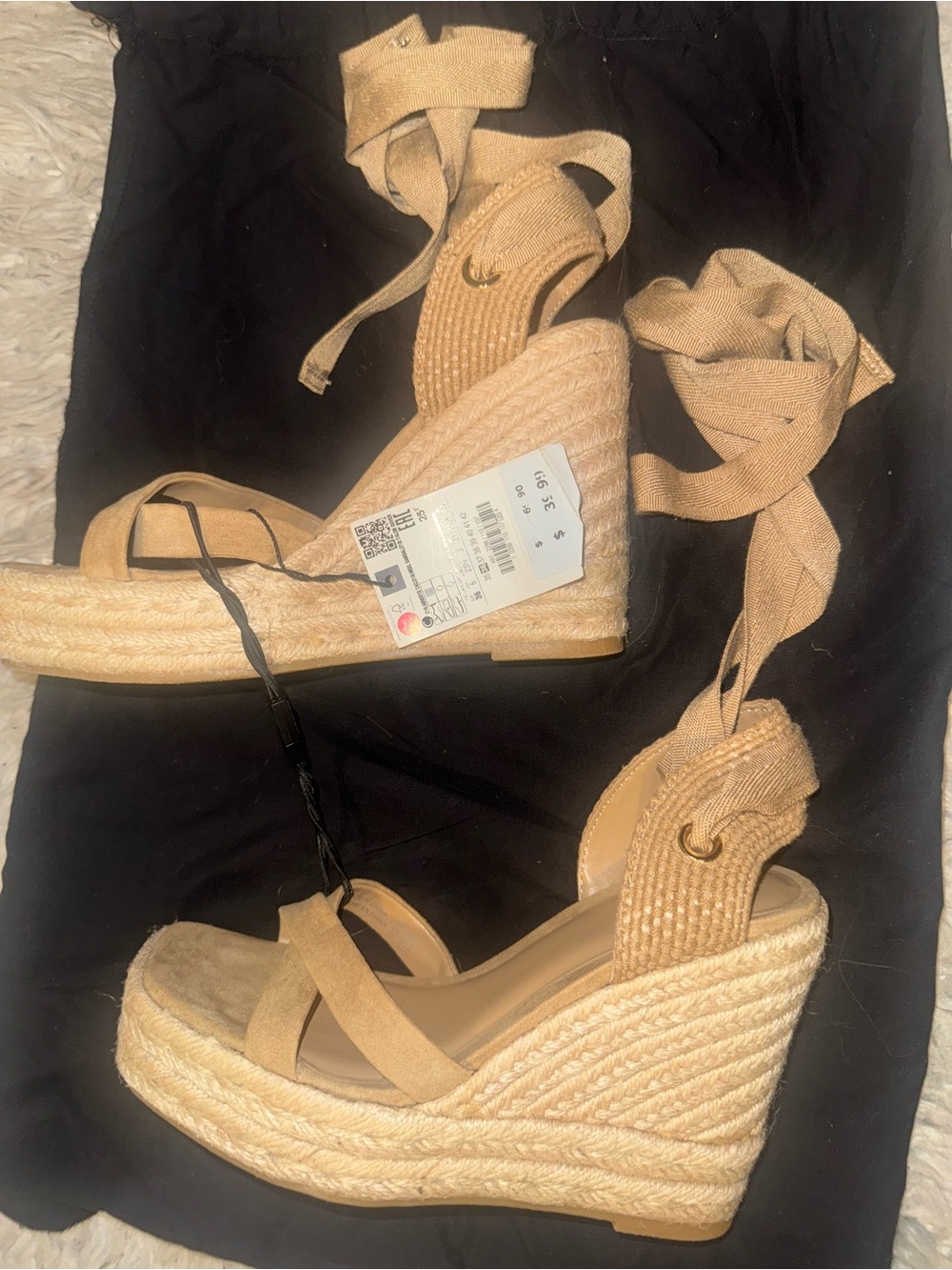 ZARA- brand new never worn size 6 - Espadrille Wedge Sandals - Beige Tie-Ankle
